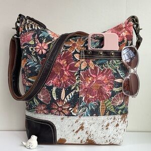 Myra Bag Crossbody Bag